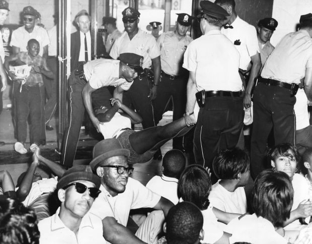 East St. Louis bank protests, 1963